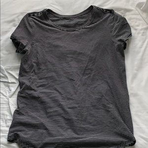 Lulu lemon shirt